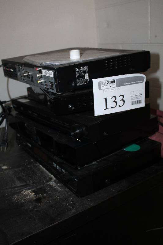 lot 133 image: Home Theatre Systems For Parts - RCA, Panasonic, LG