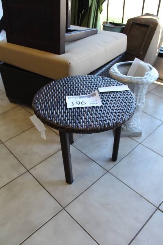 lot 196 image: End Table