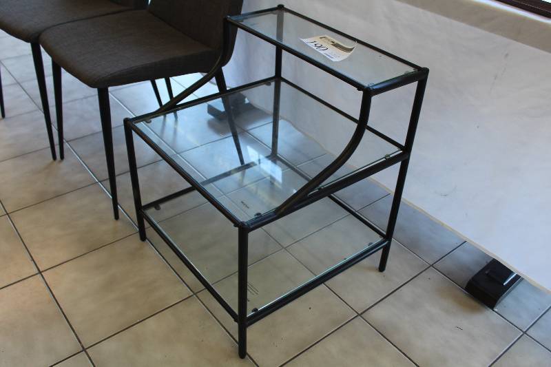 lot 190 image: 2-Tier Glass-top End Table