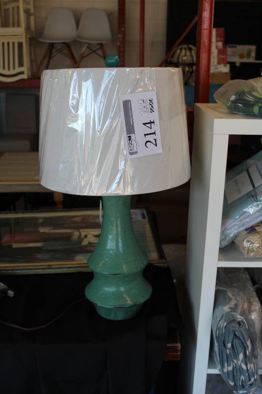 lot 214 image: Table Lamp