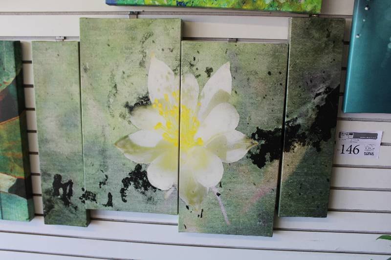 lot 146 image: Flower 4-Panel Decorative Wall Art
