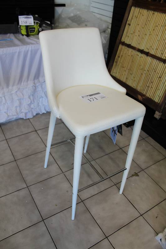 lot 171 image: Padded Dining Chair