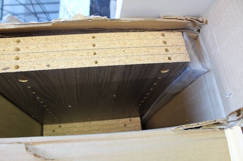 lot 200 image: Suite Symphony Closet System