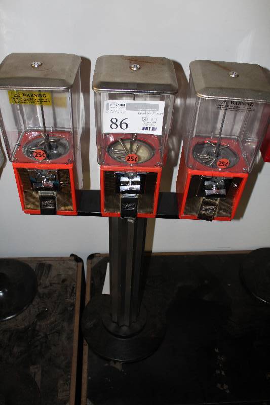 lot 86 image: A&A Co. 3-Head $.25 Gumball Dispenser