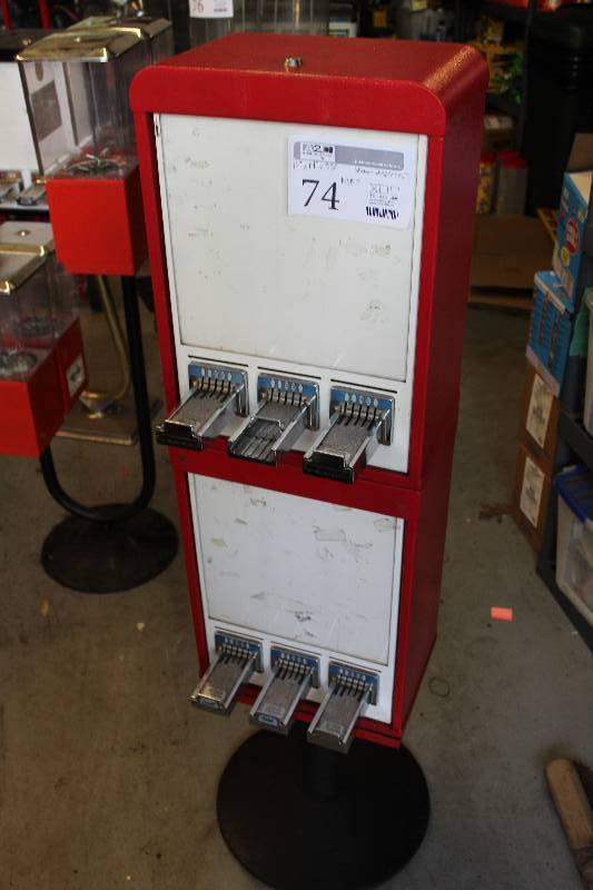 lot 74 image: A&A Co. 6-Head $.50 Sticker Dispenser