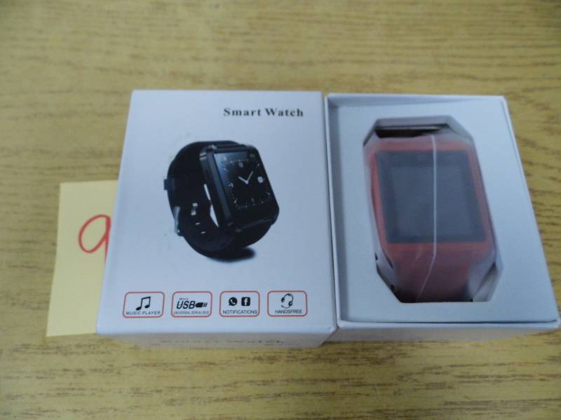 lot 9 image: Smart Watch