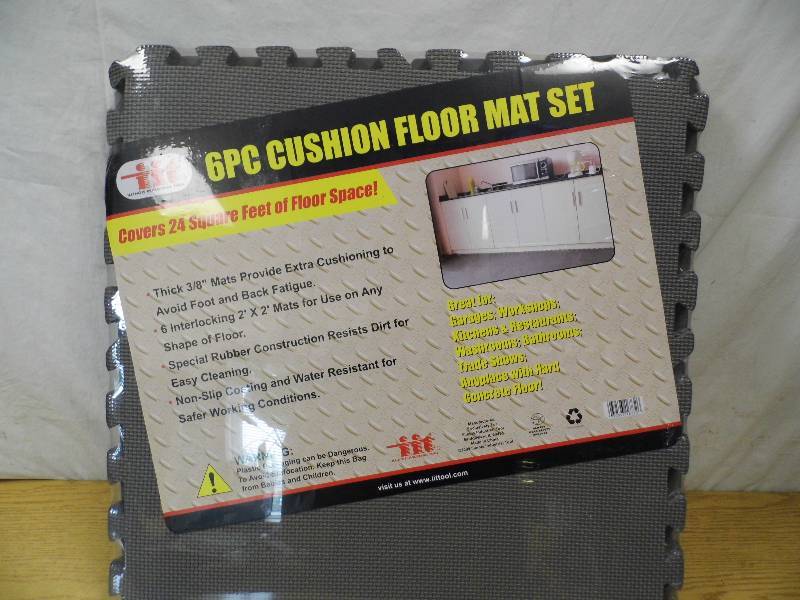 lot 44 image: 6 pc Cushioned Floor Mat Set