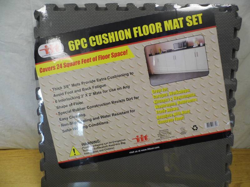 lot 45 image: 6 pc Cushioned Floor Mat Set