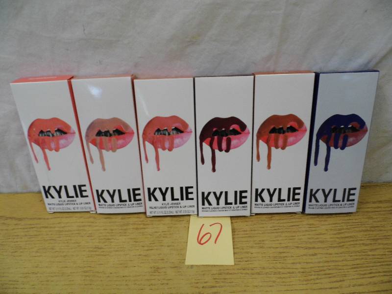 lot 67 image: Kylie Makeup