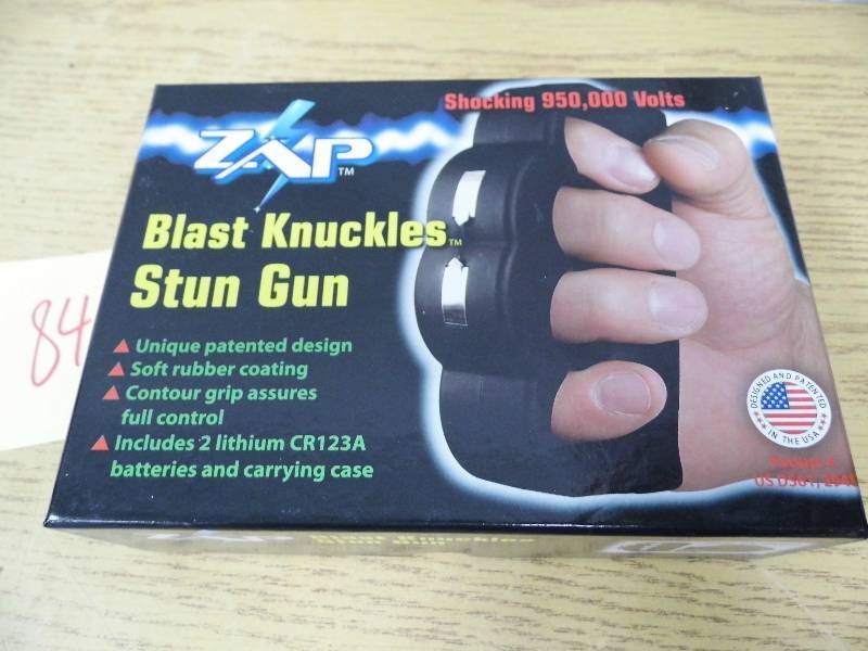 lot 84 image: Blast Knuckles Stun Gun