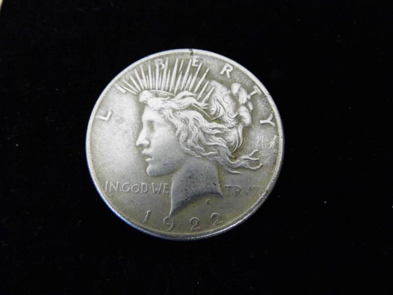 lot 110 image: HOBO Dollar