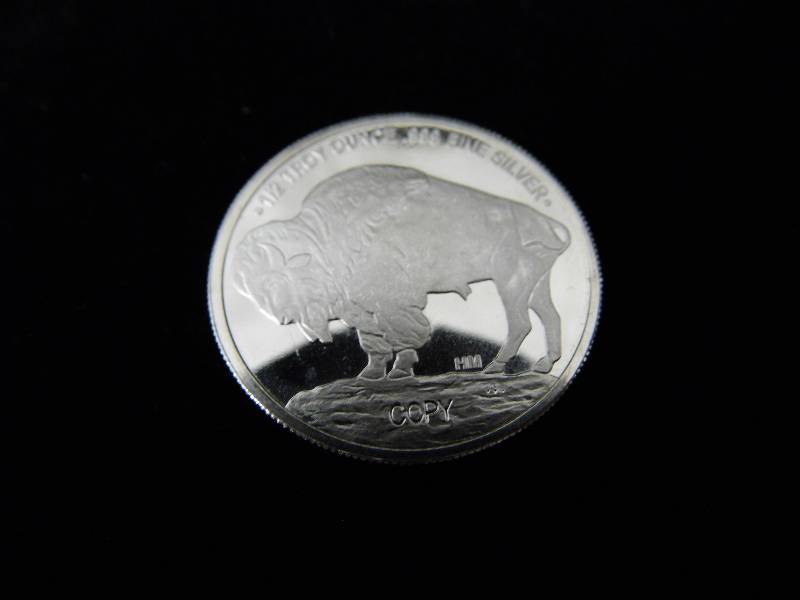 lot 11 image: 12 Ounce Silver