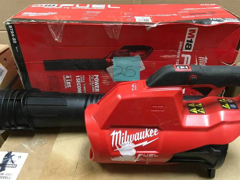 MILWAUKE M18 FUEL 120 MPH 450 CFM 18-Volt Lithium Ion Brushless Cordless Handheld Blower (Tool Only) in working conditions