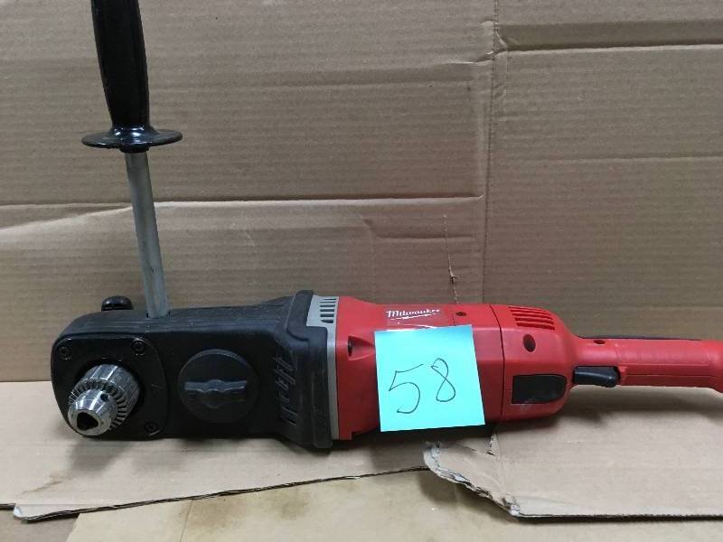 MILWAUKEE 13 Amp 12 in. Super Hawg Hole Hawg Right Angle Drill Driver in working conditions