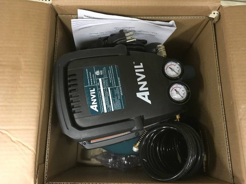ANVIL 2G Pancake Air Compressor with 7-Pieces Accessories Kit in good conditions
