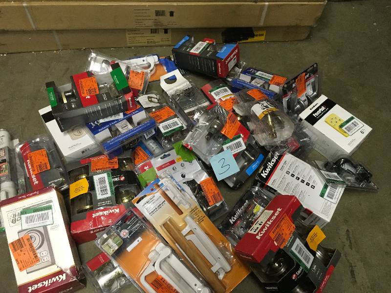 lot 3 image: HUGE LOT OF LOCKS KWIKSET  & MISC. NOT TESTED
