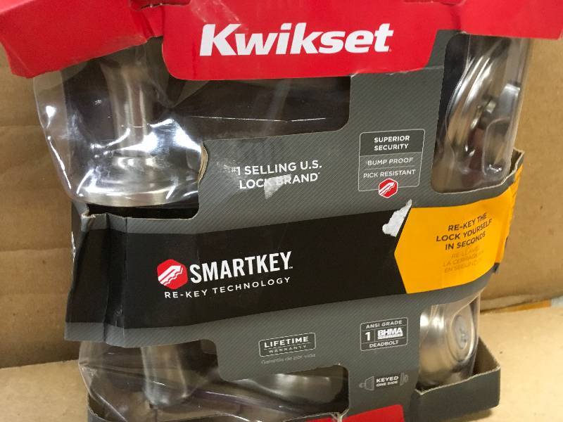 Kwikset Lido Venetian Bronze Entry Lever Single Cylinder Deadbolt Combo SmartKey not used