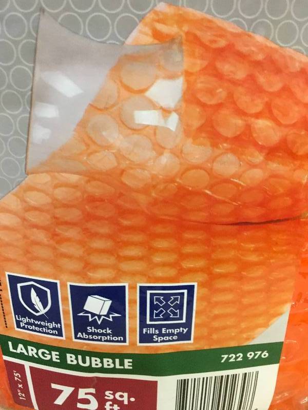 PRATT BUBBLE 516 in. x 12 in. x 75 ft. Bubble Cushion not used