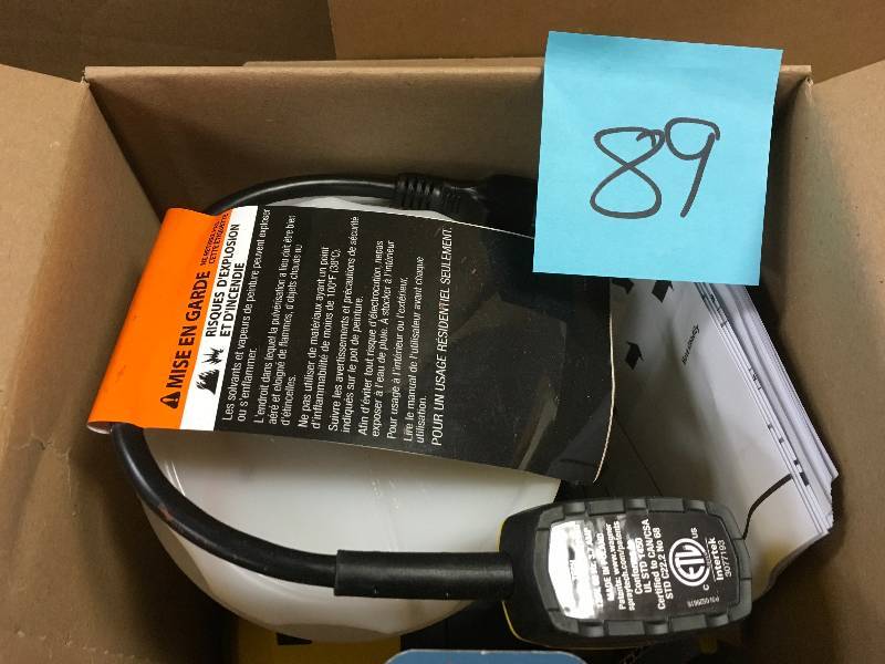 Wagner Control Stainer 350 HVLP Handheld Sprayer in working conditions