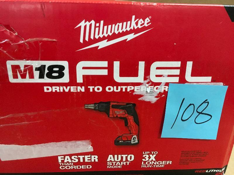 Milwaukee M18 FUEL 18-Volt Lithium-Ion Brushless Cordless Compact Drywall Screw Gun Kit w(2) 2.0Ah Batteries, Charger, Tool Bag in working conditions