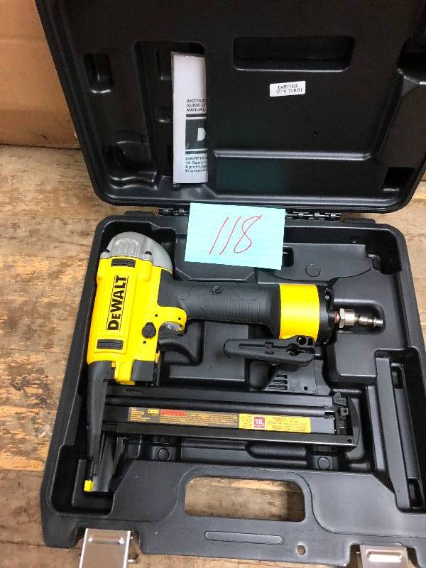 DEWALT Pneumatic 18-Gauge 14 in. Crown Stapler