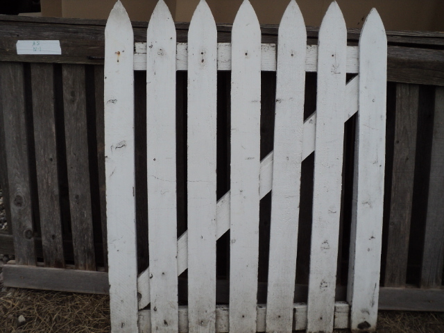 lot 4 image: 1 white picket gate 39 wide x 4 h...