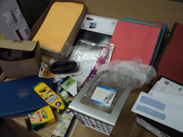 lot 17 image: office supplies - see all pictures...