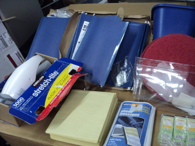 lot 24 image: huge miscellaneous lot - see all pi...