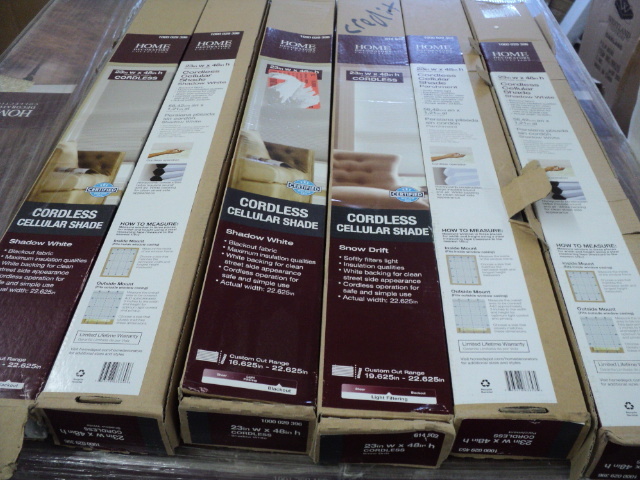 lot 65 image: 6 blinds 23 x 48...