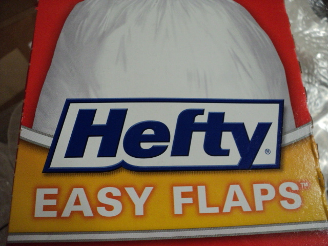 lot 99 image: 80 Hefty 13 gallon kitchen bags...