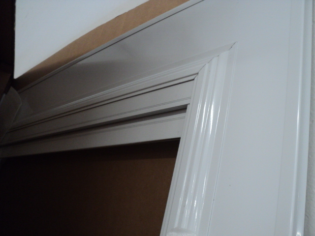 lot 115 image: Emco 34 x 80 white reversible sel...