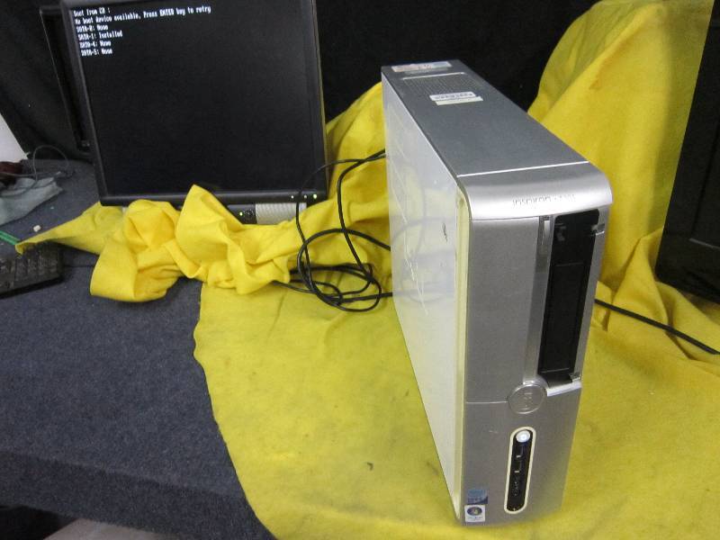 lot 217 image: Computer Tower, loads screen pictured, no further testing.  Tower only, SCREEN INCLUDED FOR DEMONSTRATION ONLY