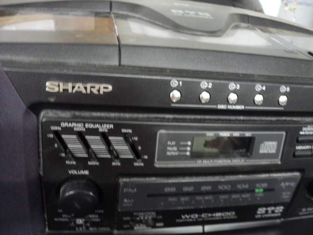 lot 130 image: Sharp CDRadio...