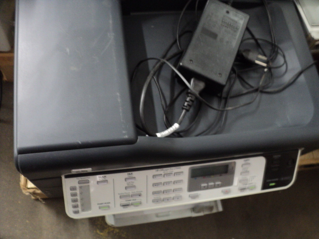 lot 145 image: HP printer...