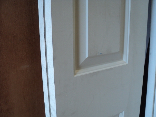 lot 173 image: Jeld-Wen 2 door bi-fold 30 x 80.5 d...