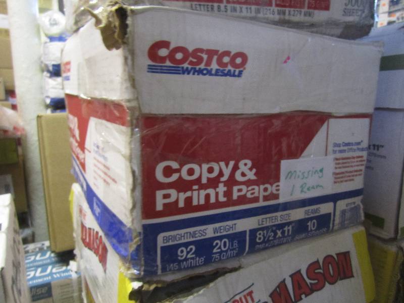 lot 8 image: Case of 4500 Sheets 8,5 x 11 Prin...
