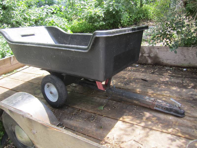 lot 20 image: Large Pull Behind GardenYard Cart...