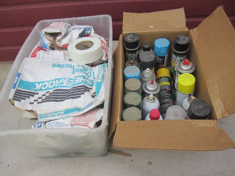 lot 59 image: Lot of Misc Paint Spray Cleaners Dr...