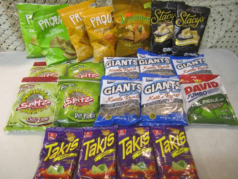 lot 120 image: Mixed Lot of Chips and Sunflower Se...