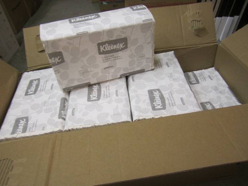 lot 143 image: Case of 2400 Kleenex C-Fold Towels ...