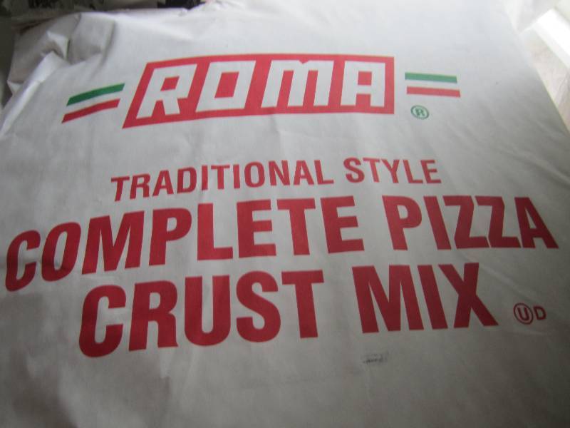 lot 204 image: 4 Bags of Roma Traditional Style Co...