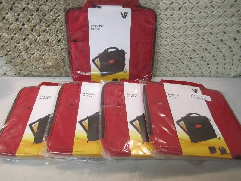 lot 220 image: Lot of 5 Attache Cases for All iPad...