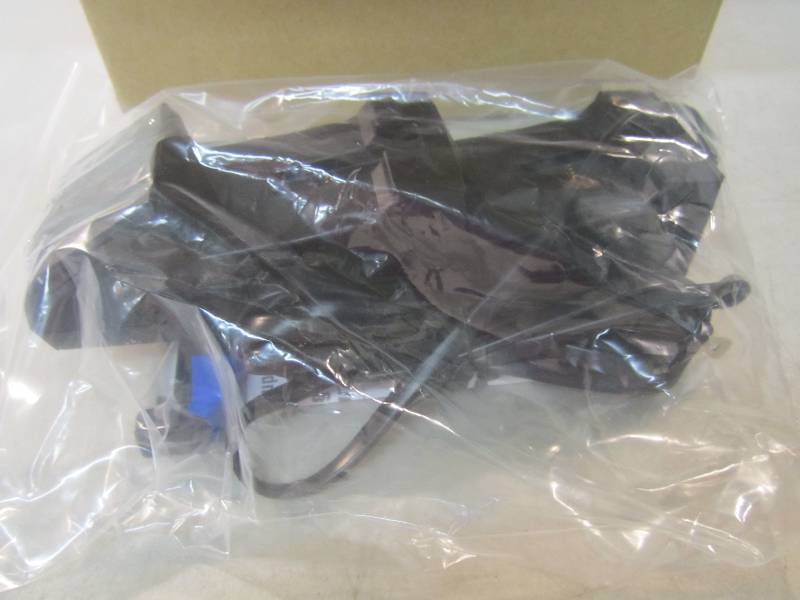 lot 228 image: 4 Nyko 83111-A50 Dual Charging Base...