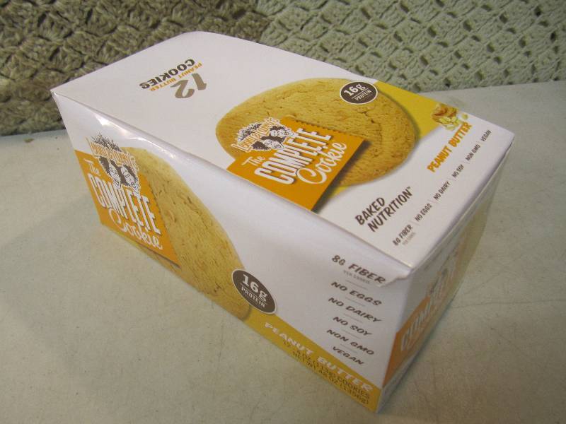 lot 287 image: Box of 12 Large Peanut Butter Cooki...