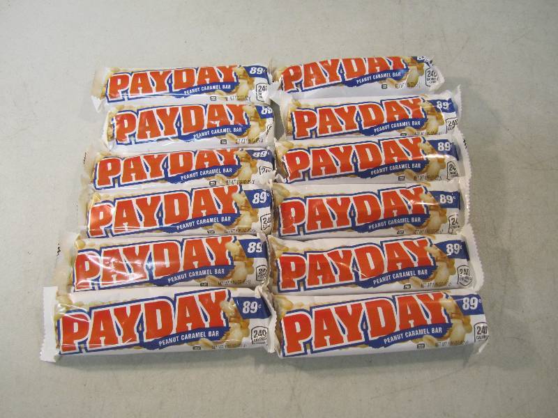lot 302 image: 12 Pay Day Peanut Caramel Bars Best...