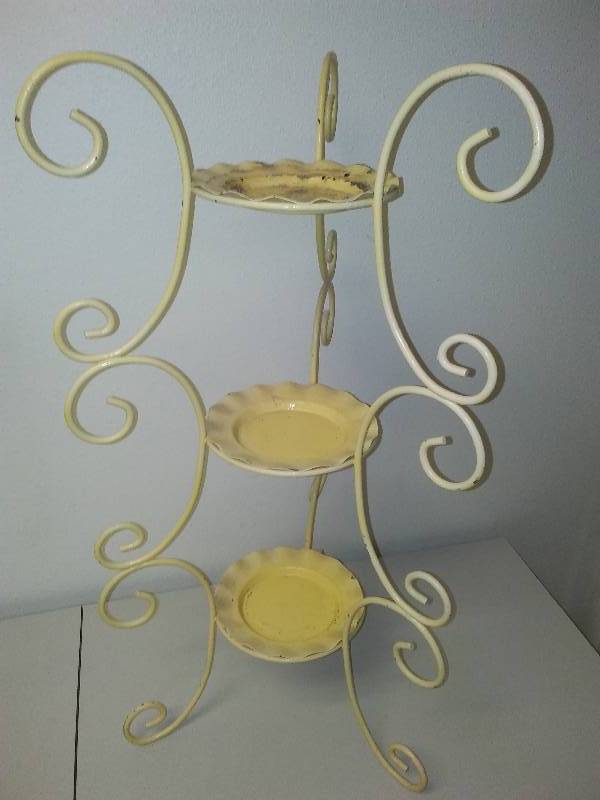 lot 71 image: 3 tier plant stand, metal