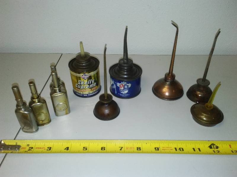 lot 96 image: oil cans smaller (10)