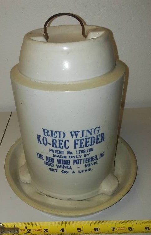 lot 107 image: Red Wing Ko - Rec feeder