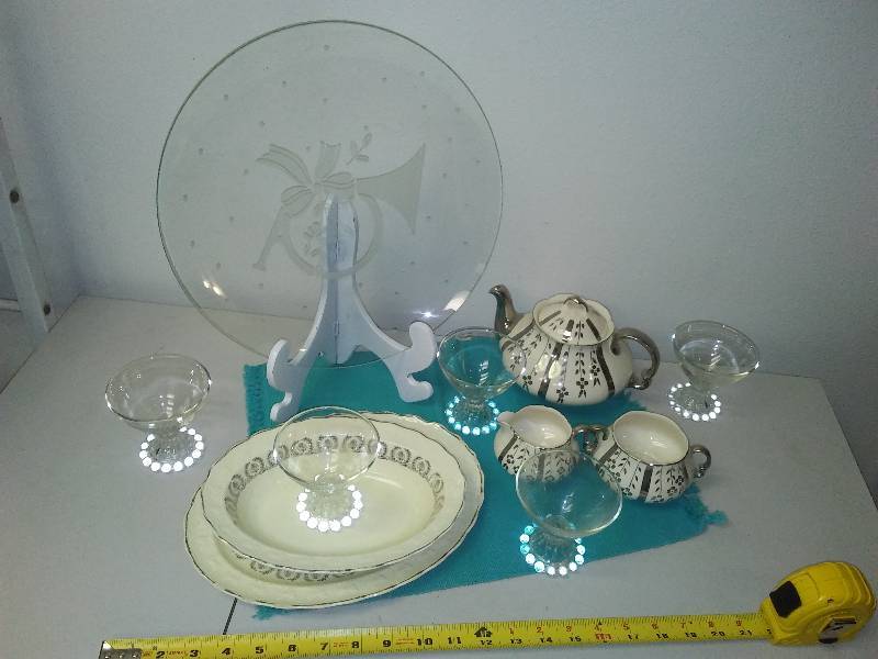 lot 133 image: Vintage Teapot, Sugar, Creamer and more