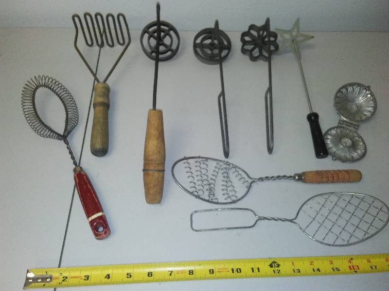 lot 164 image: Vintage Kitchen Aids